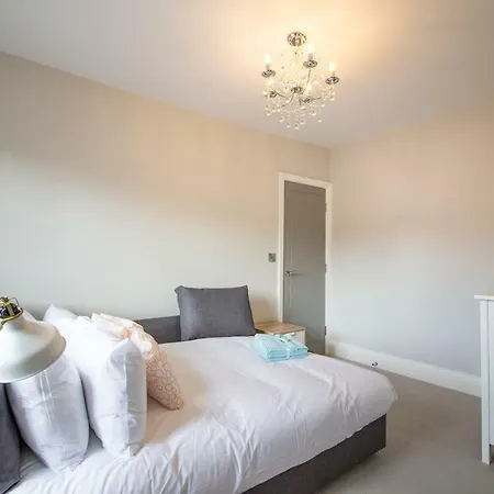 Apartment The Retreat - 4bdr Family In The Heart Of York